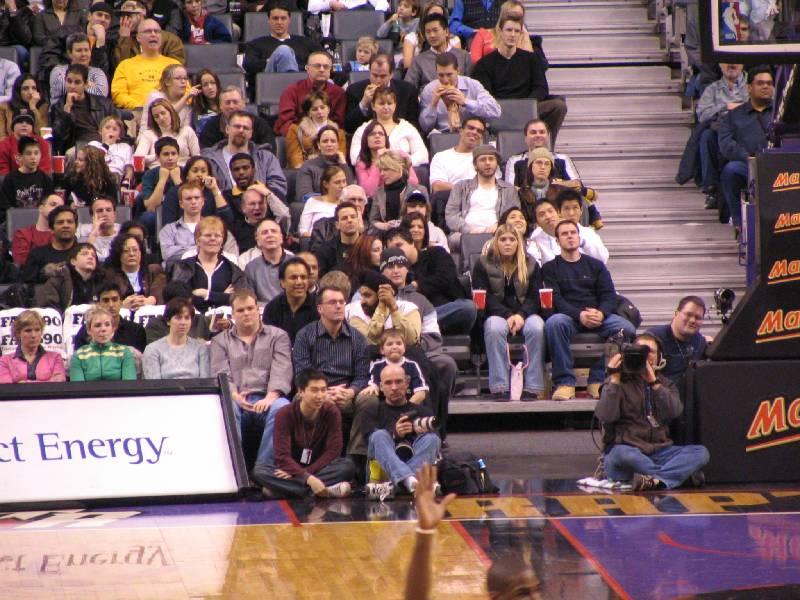 Raptors - 02.04.2005 099.jpg